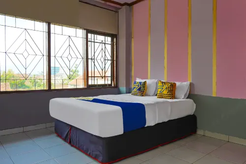 Bojongsoang GuestHouse RedPartner