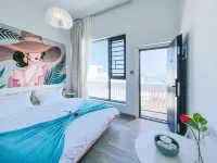 DONGSHAN・LIANGQI | LIANGQI・DESIGNER GUESTHOUSE BOUNDLESS SEAVIEW HOMESTAY (NANMEN BAY STORE) Hotel a Stone Scenic Spot In Old Town