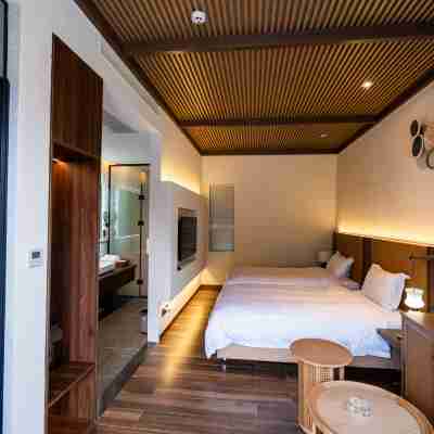 Lihuagu Water Residence Hotel Rooms