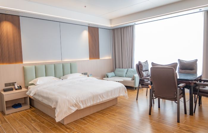 Hepu Honghui Express Hotel