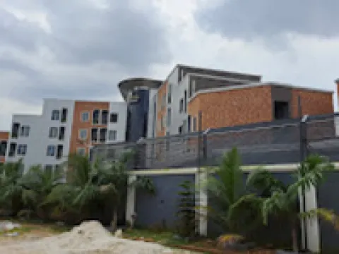 โรงแรมบูเลอวาร์ดโอแวร์ริ โรงแรมในโอเวร์รี