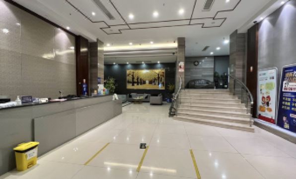 Golden Bay Business Hotel