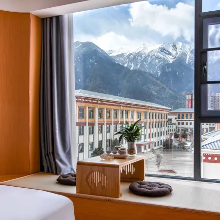 Nyingchi Yue Hotel