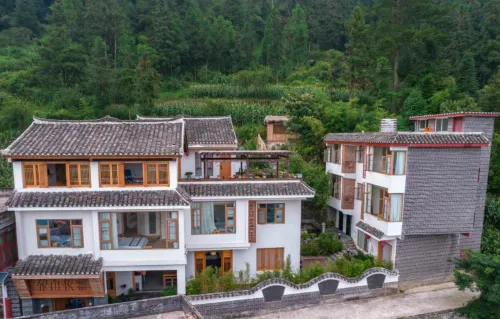 Yishan Yizhai Zhuli Bieyuan (Guiding Yinzhaicun) Hotel a Guiding