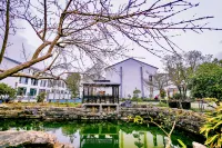 Yixing Hufu Town Lingjia Hotel