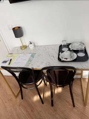 Pension Central I Self Check IN Отели рядом с достопримечательностью «Церковь Святого Петра»