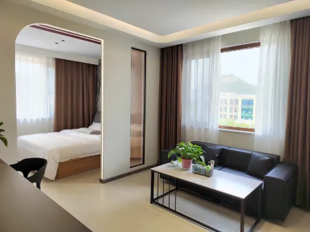 Xingcheng Yunduo Homestay Отели рядом с достопримечательностью «Three Reef Range Rover»