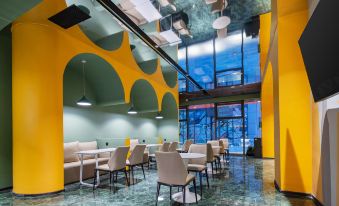 Kele S Hotel (Qiqu Tongnian Branch, Overseas Chinese Town Fantasy Resort)