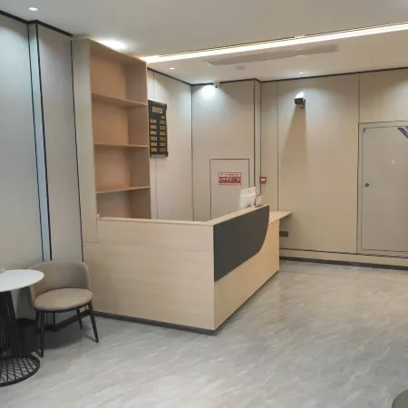 Jiulong Hotel Отели в г. Дунмин