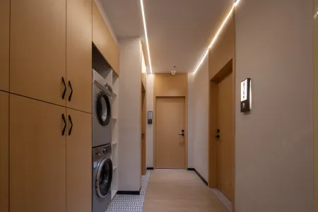 Lingshui Taiya Yunpin Hotel (Haiyun Square Branch) Отели рядом со станцией Lingshui Railway Station