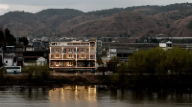 大理語吉オーシャンビューホテル 上関鎮周辺のホテル