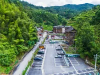 未見肇興民宿（肇興侗寨店） - 停車場
