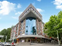 Yayue Hotel (Jian Jinggangshan Scenic Area Museum) Hotels near Revolution Martyr Memorial Tower