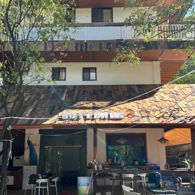 Shiguang Piaoliu Homestay (Qingyuan University Town) Hotels near Huangtengxia Tianmen Hanging Corridor