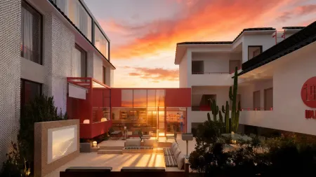 Dali Upland International Youth Hostel