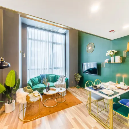 Zhoukou Yili Renhe Hotel