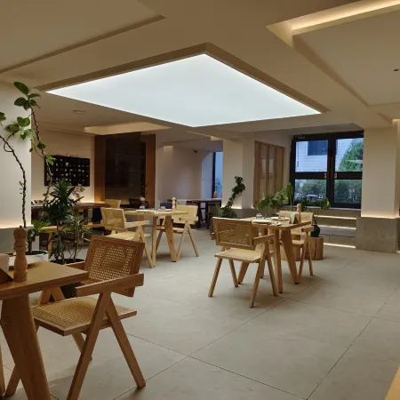 Yanli · Sonder Designer Boutique Stay (Wang Xian Gu Scenic Area)