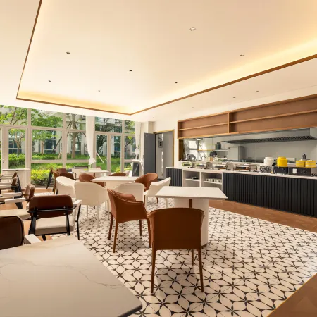 Jinlan Hotel (Ziyang Fantawild Water Park Branch)