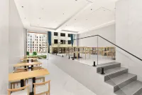 Jinshan International Hotel (Xingyi High-Speed Railway South Station Wanfenglin Airport) - พร้อมอาหารเช้า