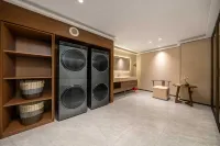 Moshang Qingya Hotel (Qingdao North Station Shuiqinggou Subway Station) - 3성급