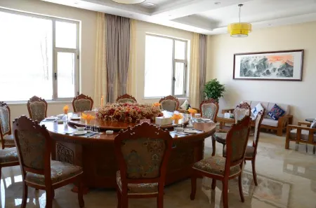 Gaoping Fengze Hotel