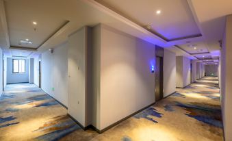 Yi Su Qing Jv hotel (Cixi Intime  City)