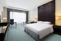Courtyard by Marriott Kunshan Hotels near Huaqiao Railway Station