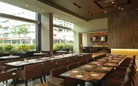 B Hotel Alabang Hotels in Muntinlupa City