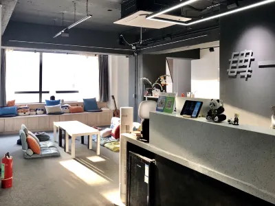 肆方空間·靜眠旅宿（西安小寨體育場地鐵站店） 住宿飯店
