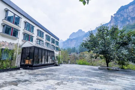 QIANNA HOTEL (Wanxianshan Qingshanju) Отели рядом с достопримечательностью «Nanping Town»
