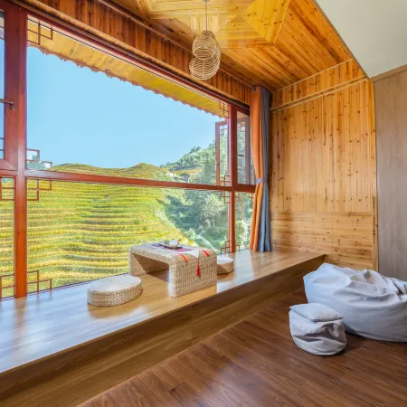 Yunxi Shang Viewing Homestay (Longji Terraces Thousand-Floor Sky Ladder Observation Deck)