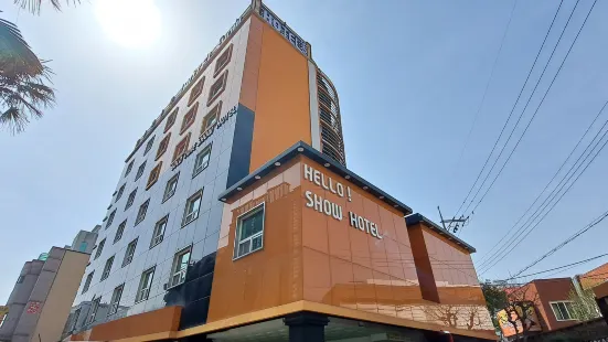 Yangsan Show Hotel