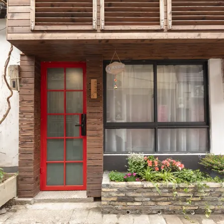 Shanghai Yufeige Homestay Отели рядом с достопримечательностью «Парк Ориентал-Лэнд»