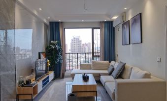 Dongguan Happiness Space Apartment