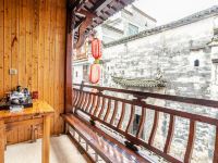婺源李坑顺风客栈 - 徽韵木屋大床房