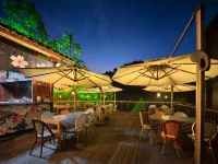 Xijiang Sanchunli · Meng Vacation Apartment - breakfast