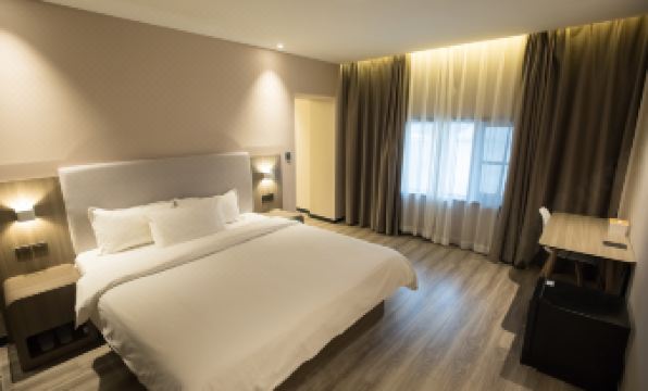 Dengfeng Youjia Hotel (Dengfeng Bus Terminal)