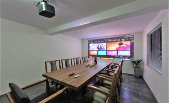 Floral Lux Hotel · One valley and one villa Hotel (South Gate store of Huangshan Scenic Area)