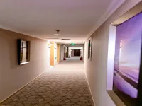 Homeinn Pebble Hotel (Dalian Development Zone Wucaicheng Ansheng Plaza) Hotels near Dalian Development Area