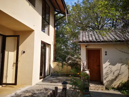 Changxing Sunmu Hometown Su Отели рядом с достопримечательностью «Changxingxian Mountain»