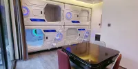 Xixiangji Guesthouse - Xing Hui Space Capsule Temo Sala