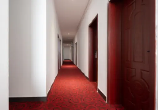 Hongcheng Hotel (Changsha Medical College Hunan Business University Branch)