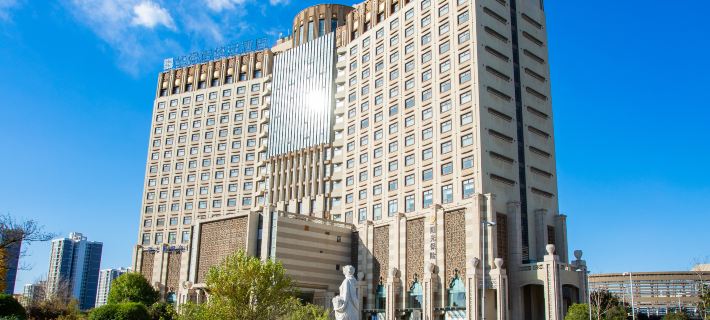 Anyang Huaqiang Nuohuating Hotel (Cultural and Sports Center Stadium) Hotels in Anyang