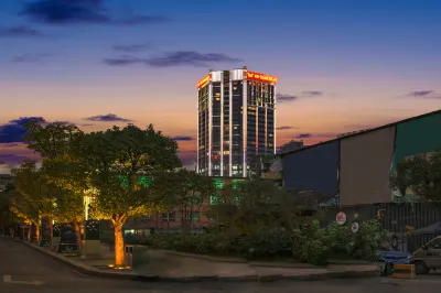 Vienna Hotel (Guiyang Jiaxiulou Airport Road) Hotels in Guiyang