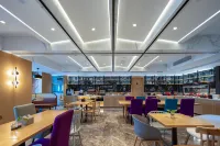 Campanile Hotel (Nanjing Xianlin University City Wanda Mall) - بار