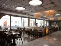 타이타닉 컴포트 베를린 미테