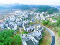 Longjun Jiayuan Hostel Hotels in Huizhou District/Rock Temple