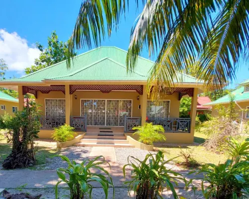 Hostellerie la Digue โรงแรมในลาดิกิว