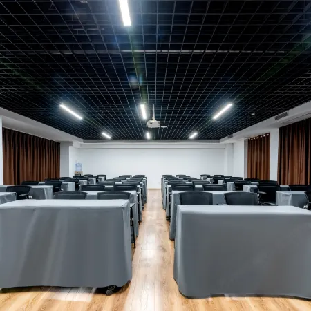 U WIN Hotel (Baoding Hi-Tech Zone Baobai Shopping Square)