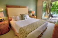 Watermark Beach Resort Các khách sạn ở Osoyoos